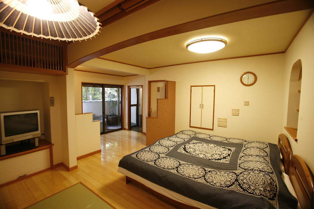 האקונה Masutomi Ryokan מראה חיצוני תמונה