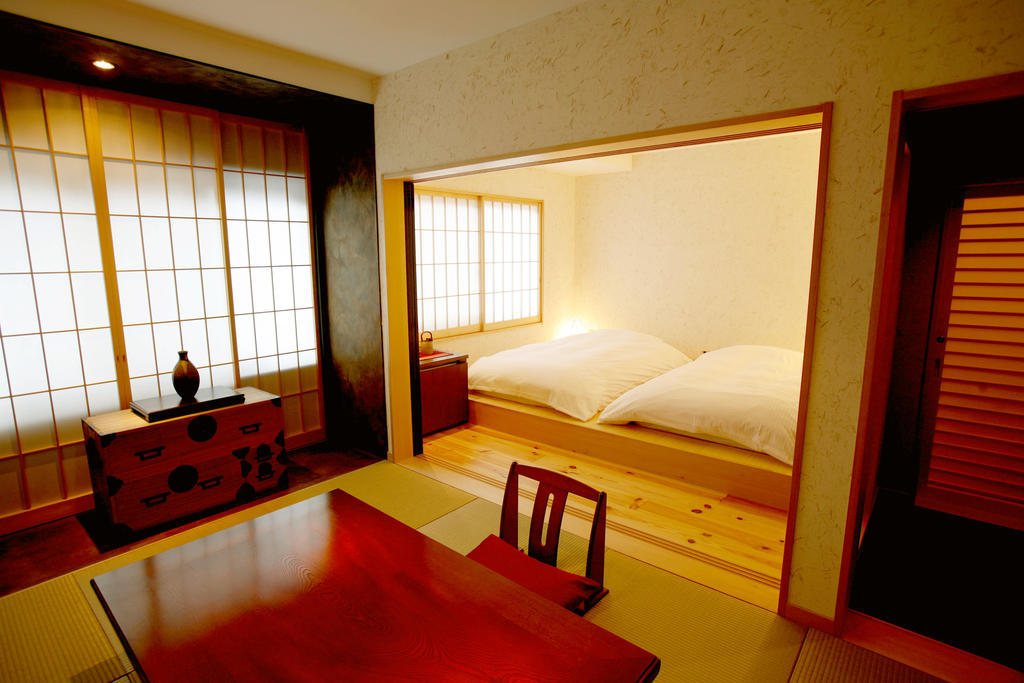 האקונה Masutomi Ryokan חדר תמונה